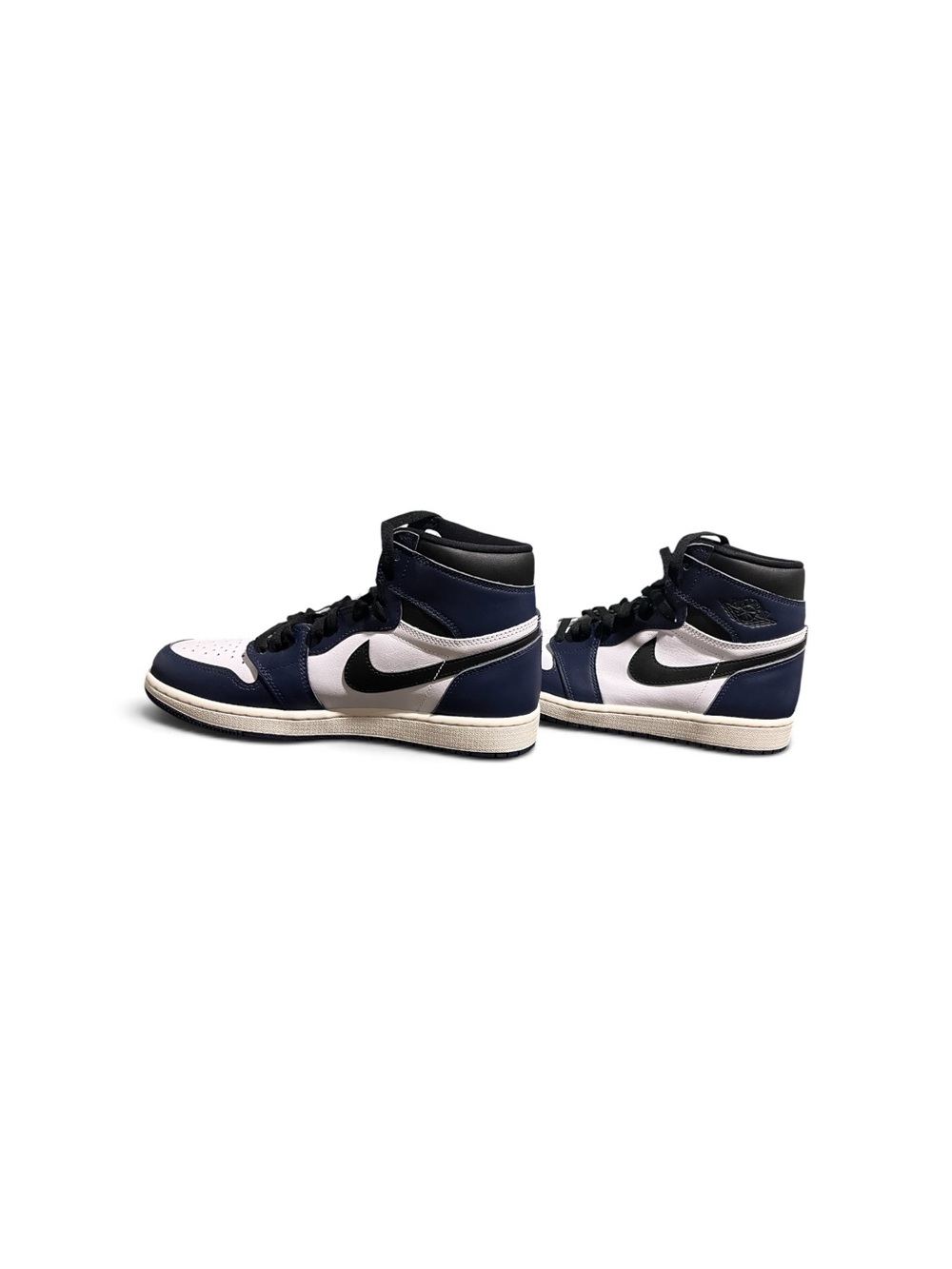 Nike Air Jordan 1 Retro High OG "Midnight Navy"
